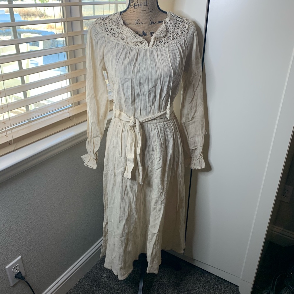 NWOT Balkan by George Georgio Cyprus Maxi Dress